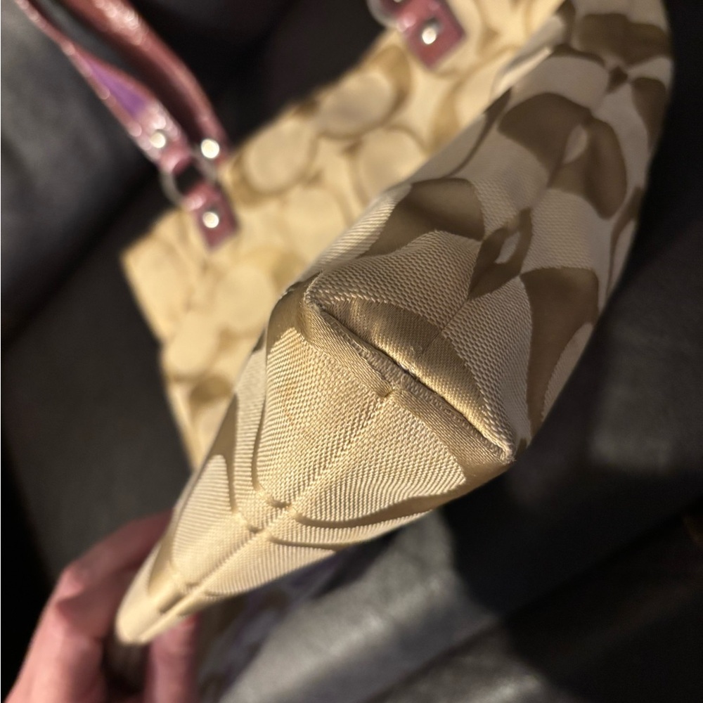 Coach Poppy RARE Glam Bag Tote - Picture 3 of 12